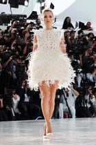 Louis-Vuittons-Women-Kate-Moss.jpg