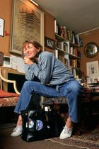 hermes-birkin-classic-iconic-bags-you-can-still-buy-celebrity-jane-birkin-1996-rex-images-25529e.jpg
